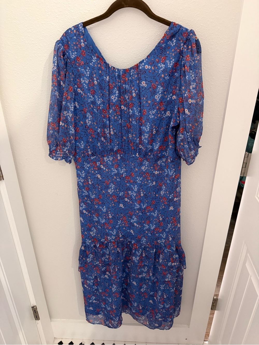 Draper James Blue Floral Puff-Sleeve Midi Dress